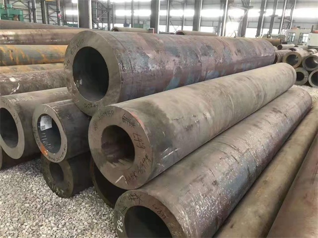泸西42CrMo厚壁钢管现货批发价